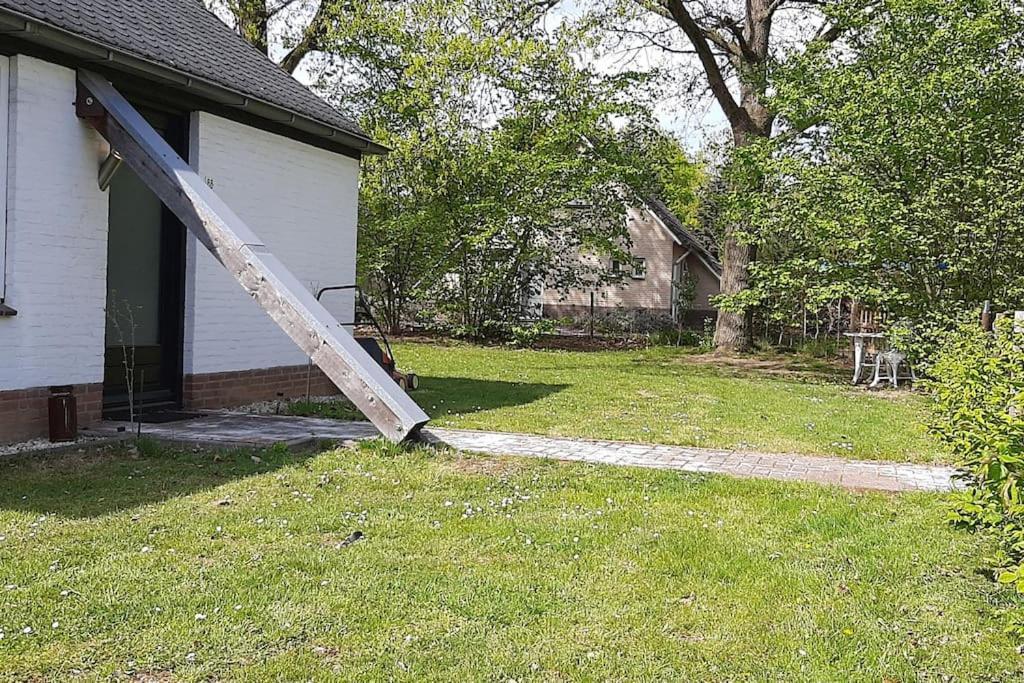 Vrijstaande Recreatievilla Met Ruime Omheinde Tuin Posterholt Kültér fotó